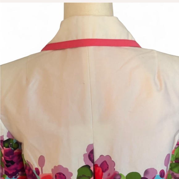 Vintage Floral Print Jacket with Pink Trim - Picture 9 of 9